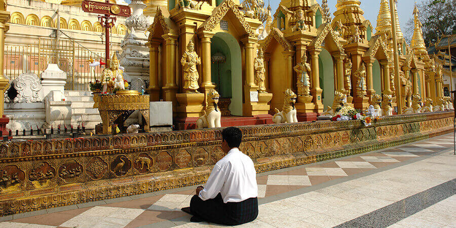 Wahrzeichen von Myanmar: die Shwedagon Pagode in Yangon
