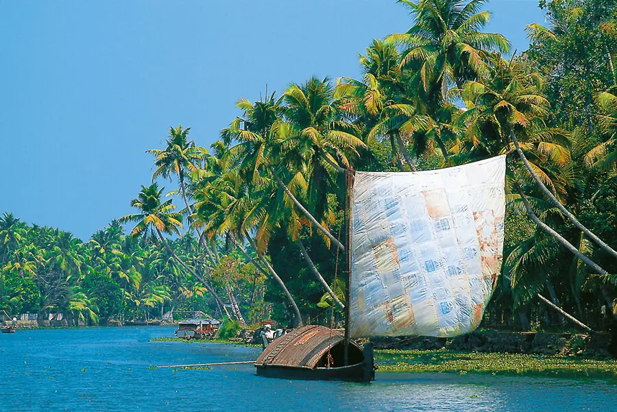 Die Backwaters von Kerala: ein weitverzweigtes Netz an Wasserstrassen