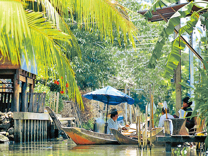 Beste Reisezeit für Thailand sind unsere Wintermonate, ideal für eine Bootstour auf den Klongs in Bangkok