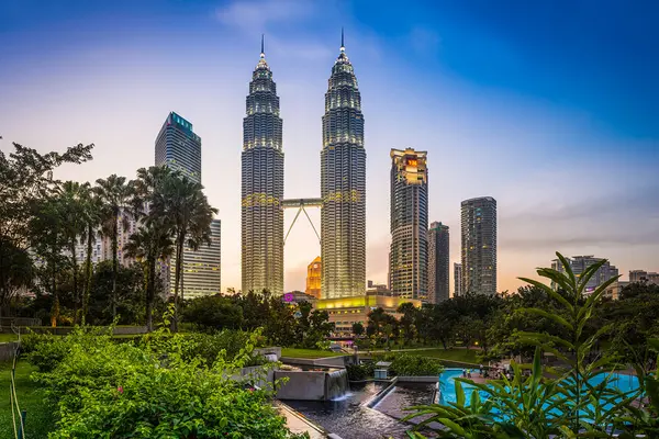 Kuala Lumpur mit Petronas Twin Towers: Teil der Malaysia Reise