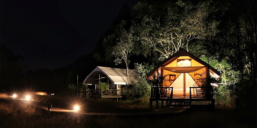 Komfortable Safari-Zelte im Cardamom Tented Camp