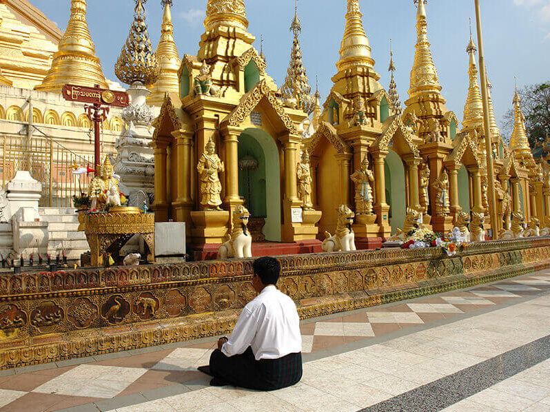 Ein "Muss" auf Myanmar Rundreisen: Shwedagon Pagode in Yangon