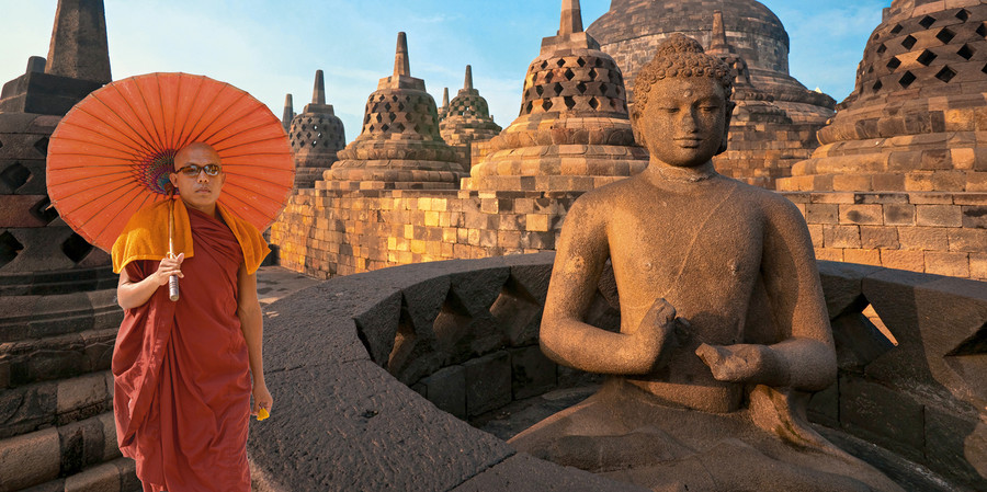 Indonesien Reisen: ein Highlight ist der Borobudur Tempel auf Java