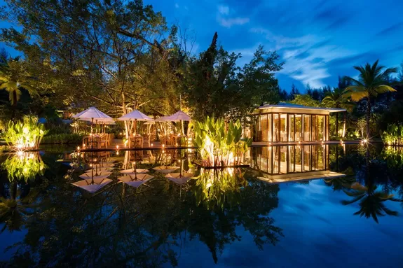 Stimmungsvolle Restaurants für höchste Ansprüche, The Sarojin Khao Lak