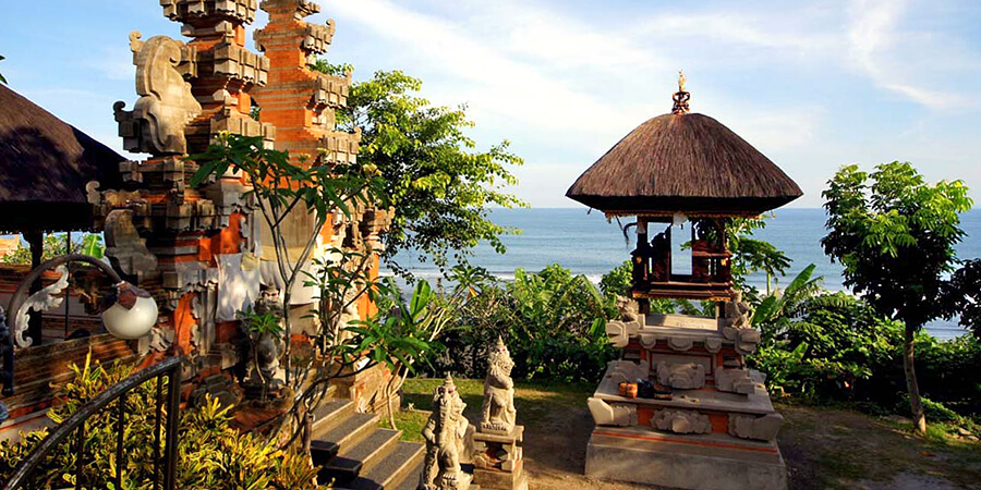 Rundreise Java-Bali: Rambut Siwi Tempel auf Bali