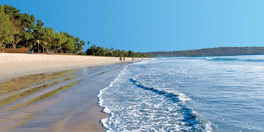 Jimbaran Bali - kilometerlanger Sandstrand, ideal für Strandspaziergänge