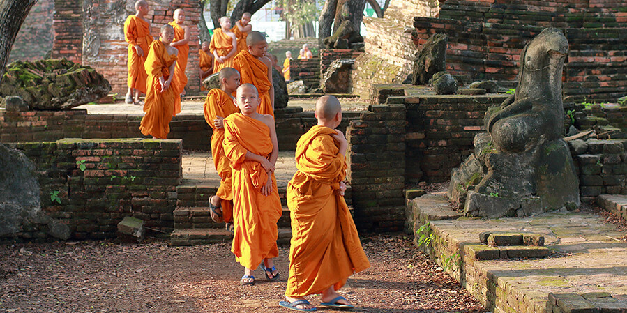 Auf unserer Nordthailand Rundreise begegnen Sie den buddhistischen Mönchen