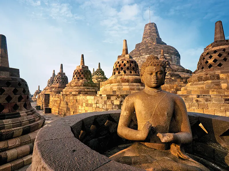 Unsere Indonesien Rundreise führt selbstverständlich auch zum weltbekannten Borodudur bei Yogjakarta