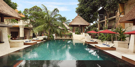 Bali Reisen: kleines, gastfreundliches Hotel Griya Santrian am Strand von Sanur