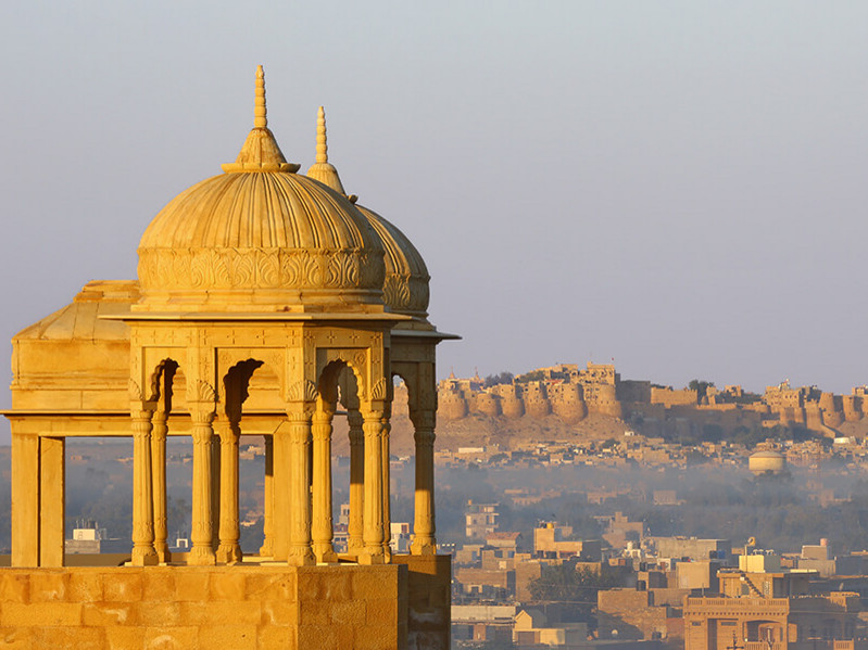 Unsere Rajasthan Rundreise führt bis ins goldene Jaisalmer in der Wüste Thar