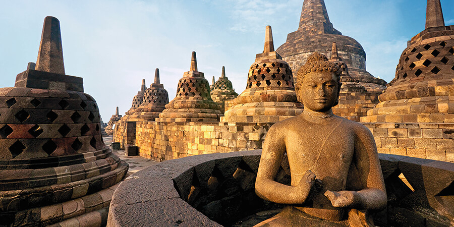 Indonesien Reisen mit dem Borobudur