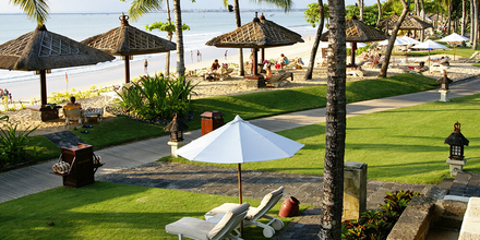 Erholsame Ferien in Bali am Strand von Jimbaran im Bali Top Hotel Intercontinental