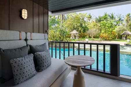 Direkter Zugang zum Pool von den Deluxe Pool Access-Zimmern