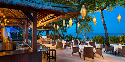 Zwei ausgezeichnete Restaurants im Luxushotel  The Laguna Resort & Spa servieren asiatische Küche, Fisch und Meeresfrüchte
