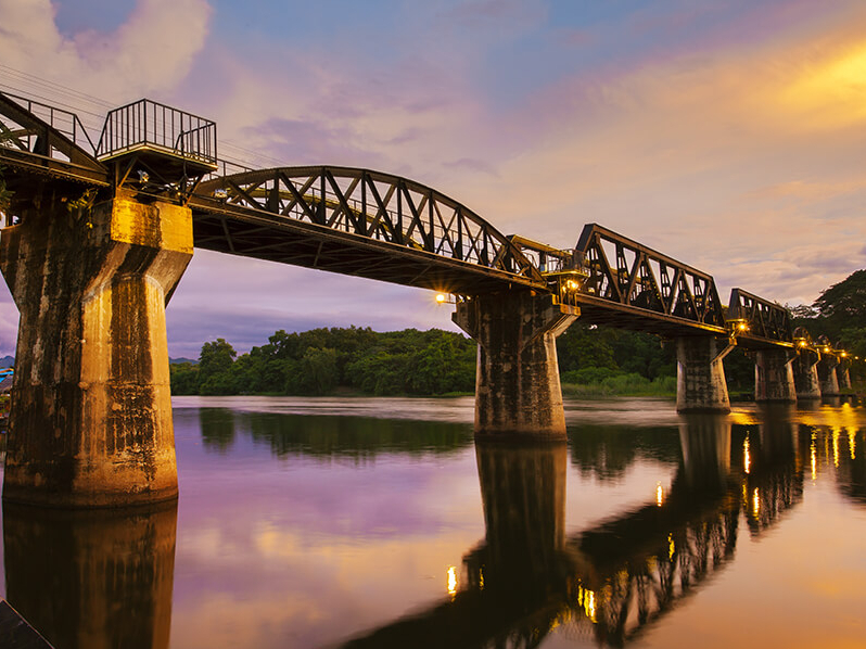 Wird auf unserer Südthailand Rundreise besucht: Brücke am River Kwai