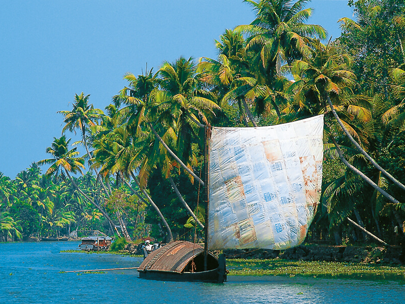 Fortbewegung per Boot in den Backwaters von Kerala