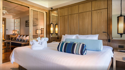 Zimmer mit allem Komfort für unbeschwerten Urlaub auf Phuket im Hotel Katathani