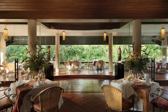 Authentische Thai Küche im Restaurant im Hotel Santiburi Koh Samui