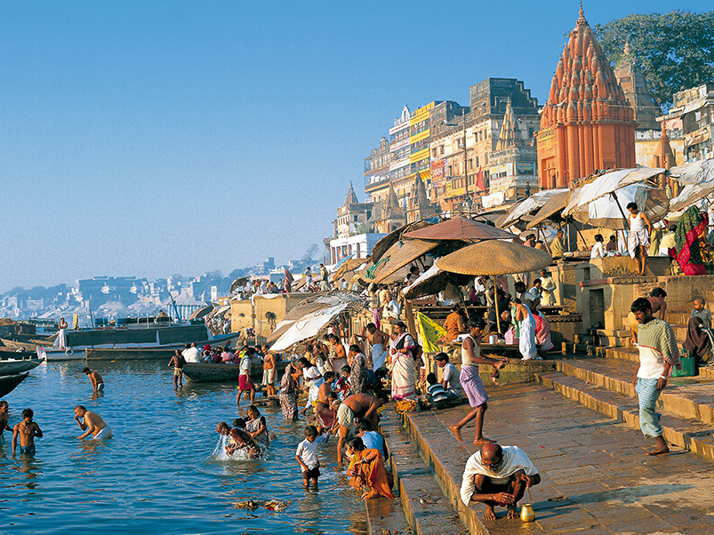 Varanasi / Benares: das pralle indische Leben an den Ghats am Fluss Ganges