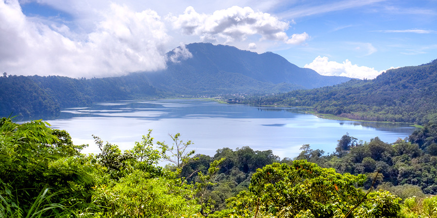 Munduk Bali: Blick über den See