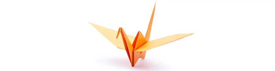 Japanische Tradition des Origami-Papierfaltens