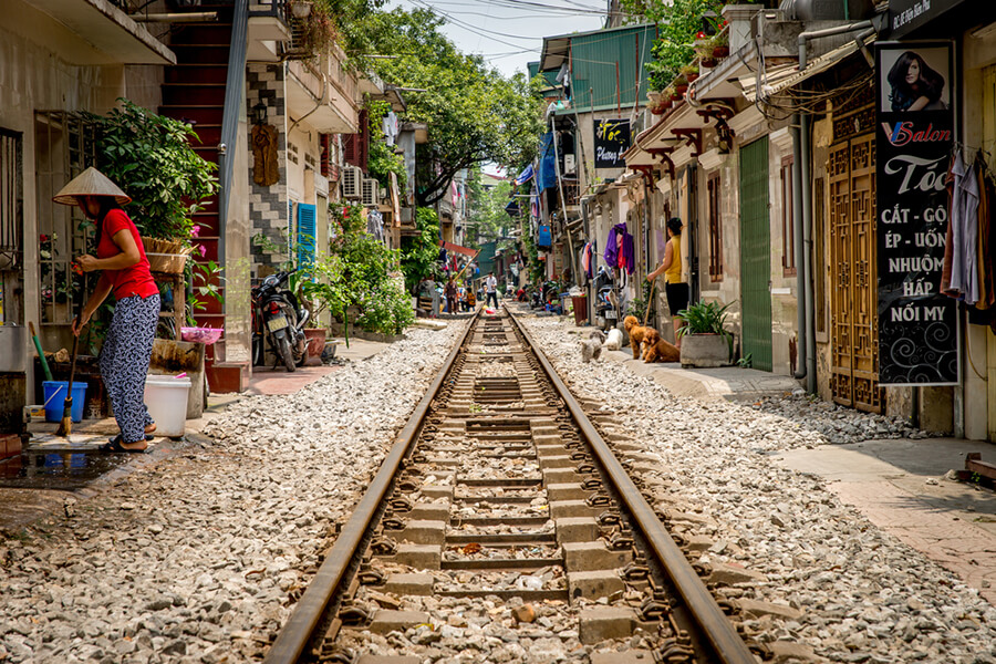 Auf Vietnam Rundreise gerne besucht: der Railway Market Hanoi